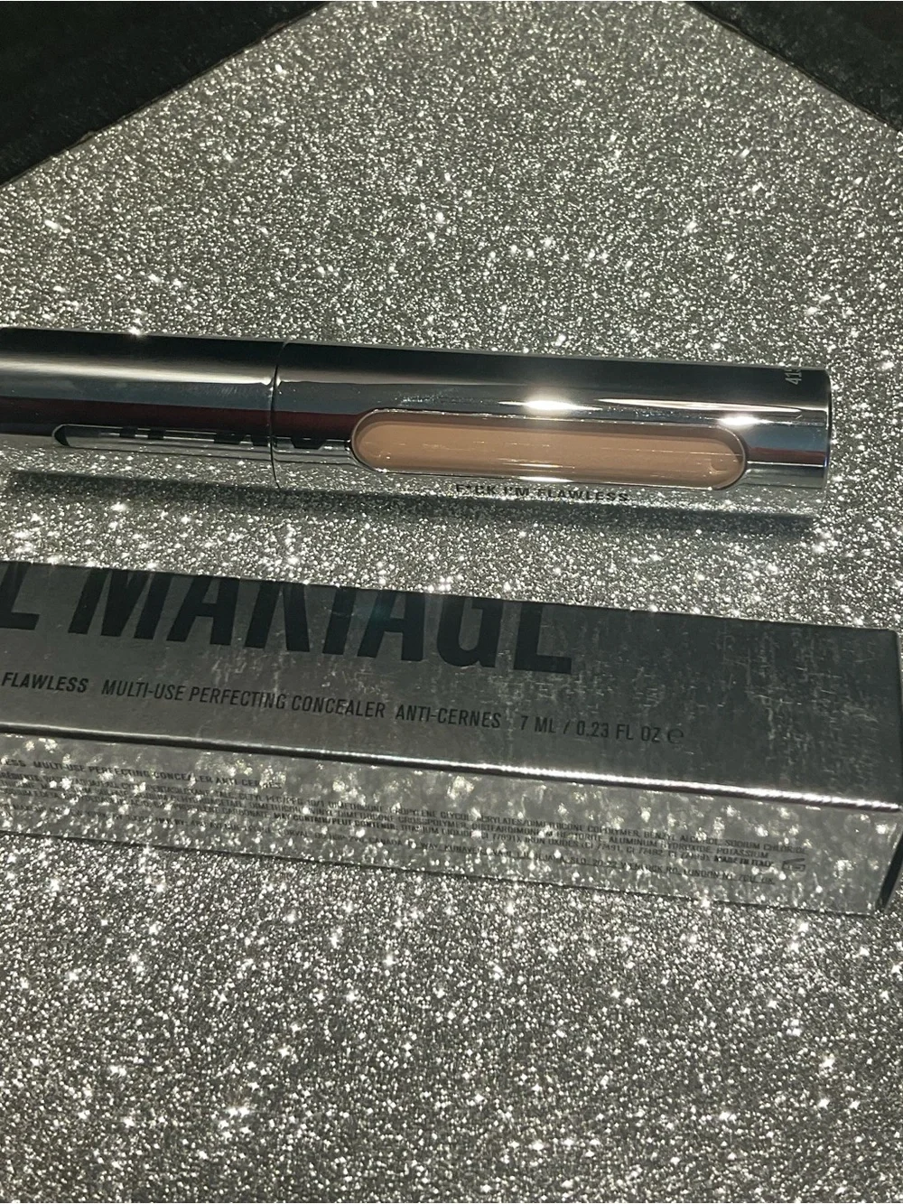 IL Makiage I’m Flawless Concealer in 2.5
